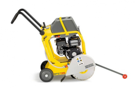 Нарезчик швов бензиновый Wacker Neuson BFS 735 A по выгодной цене в Ярославле. Надежное качество и лучшие условия ждут вас.