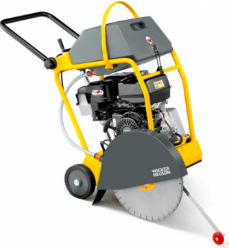 Резчик швов Wacker Neuson MFS-1350CE в прокат в Ярославле. У нас лучшая цена за сутки! Возможность взять в аренду с выгодной скидкой до 40% при экспресс доставке 24/7. И помните, ночью стоимость еще дешевле на 30%! #арендапрокат #виброплита #выгодно